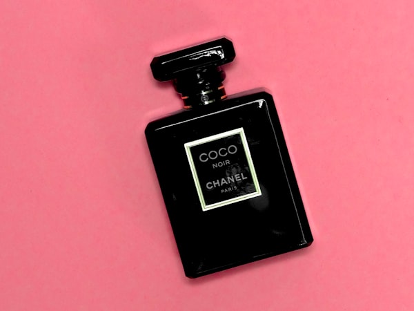 1688 Direct: Pheromone Infused Silk Bedding Spray (120ml)