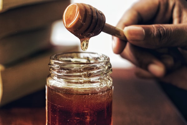 1688 Direct: Golden Sidr Raw Honey with Royal Jelly & Bee Pollen (350g)